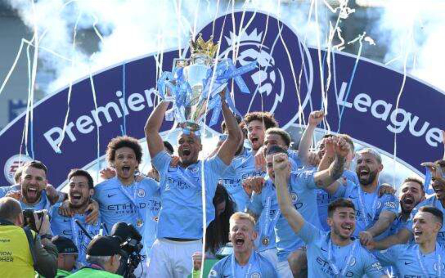 梅恩在球队 梅恩在球队